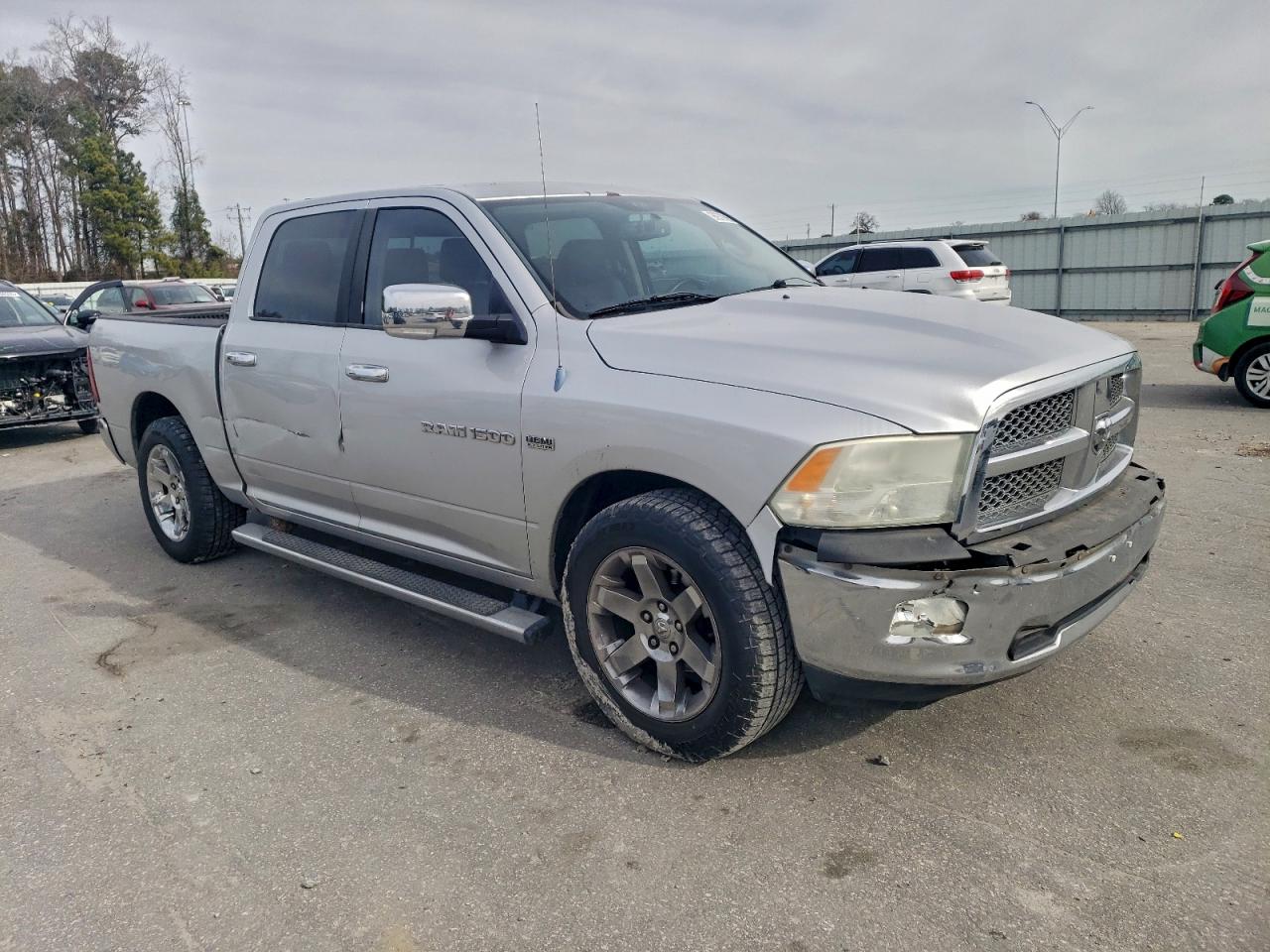 Dodge Ram 1500 Image 8