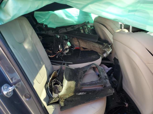 Hyundai VELOSTER Turbo Image 4