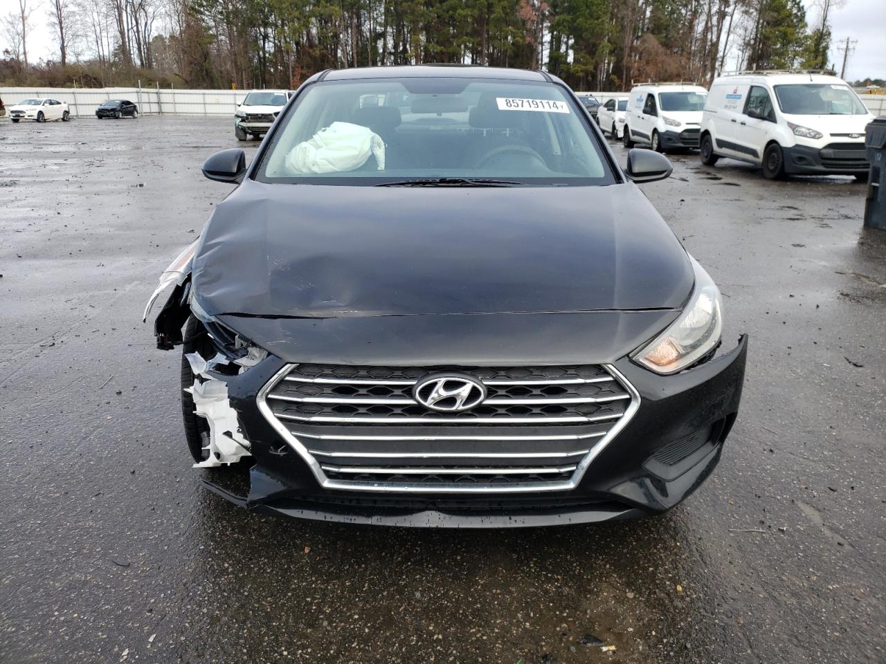 Hyundai ACCENT Se Image 9