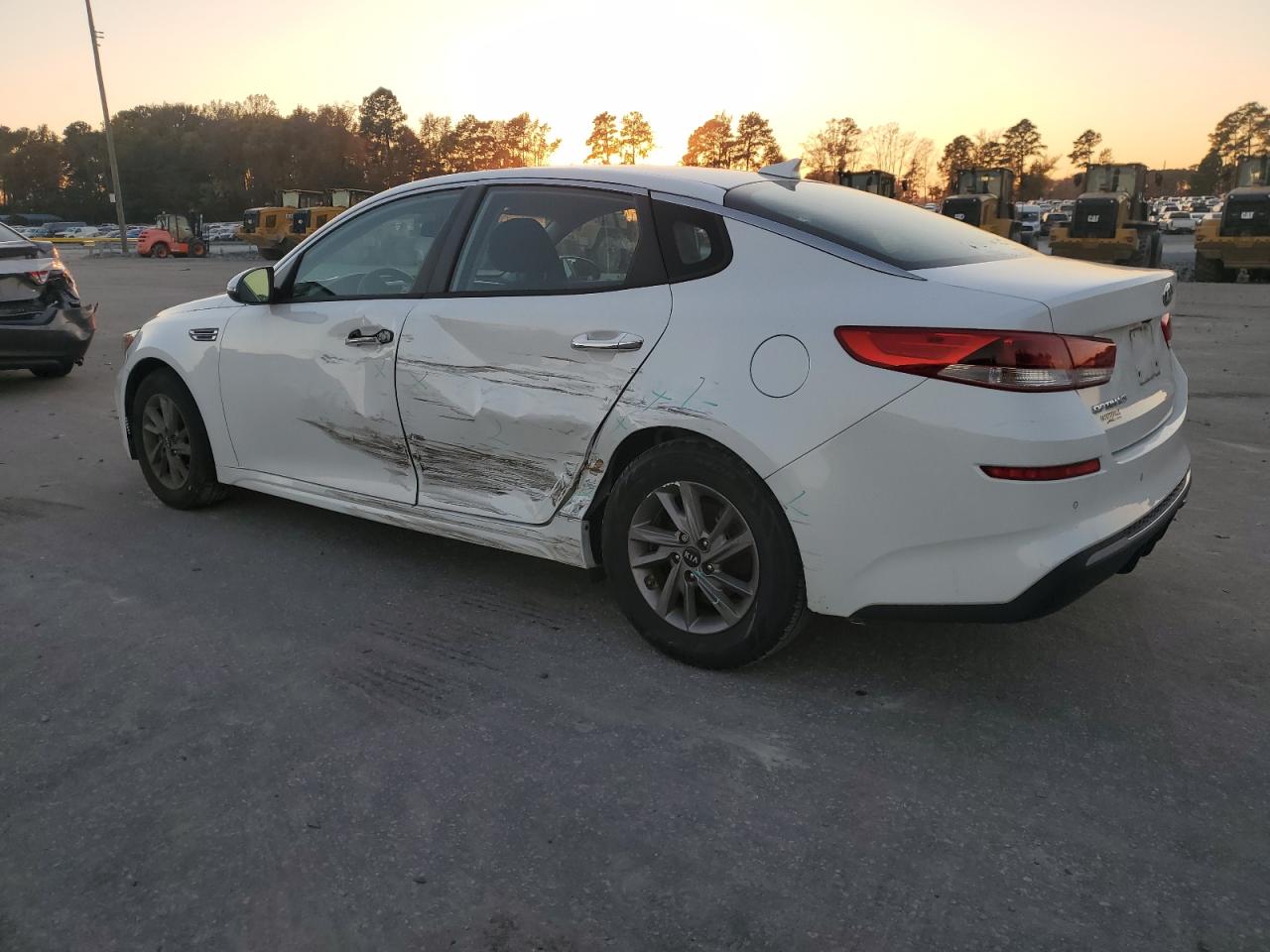 Kia Optima Lx Image 6