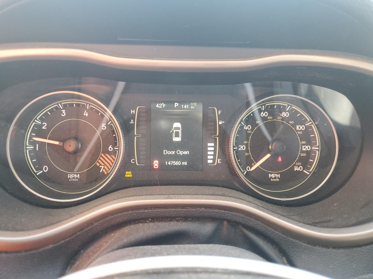 Jeep Grand Cherokee Latitude Image 13