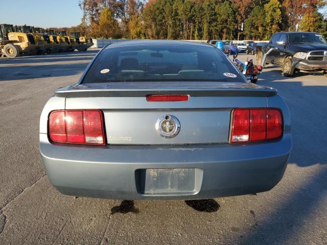 Ford Mustang Image 6