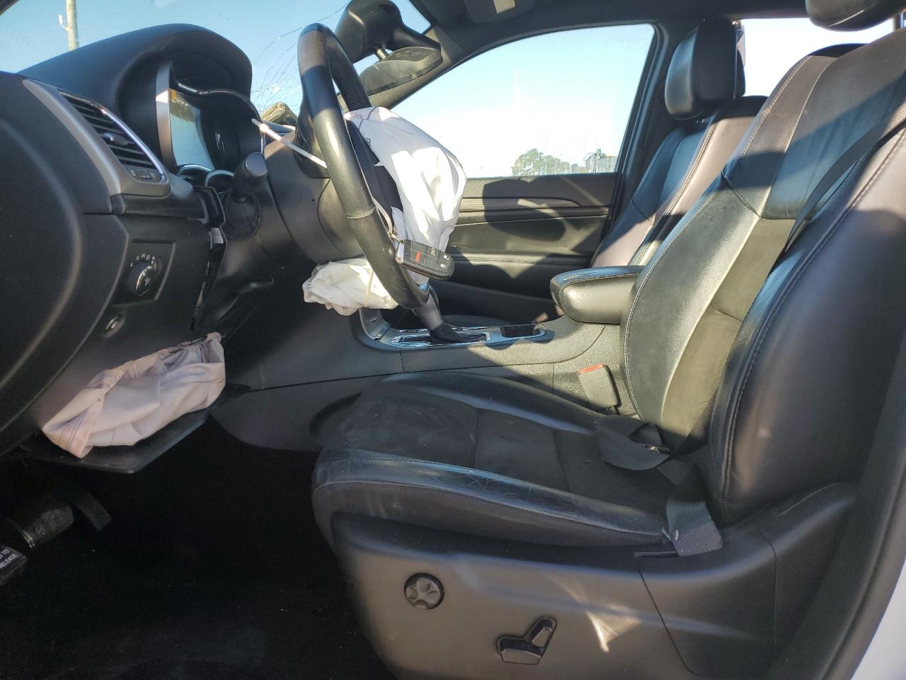 Jeep Grand Cherokee Laredo Image 5