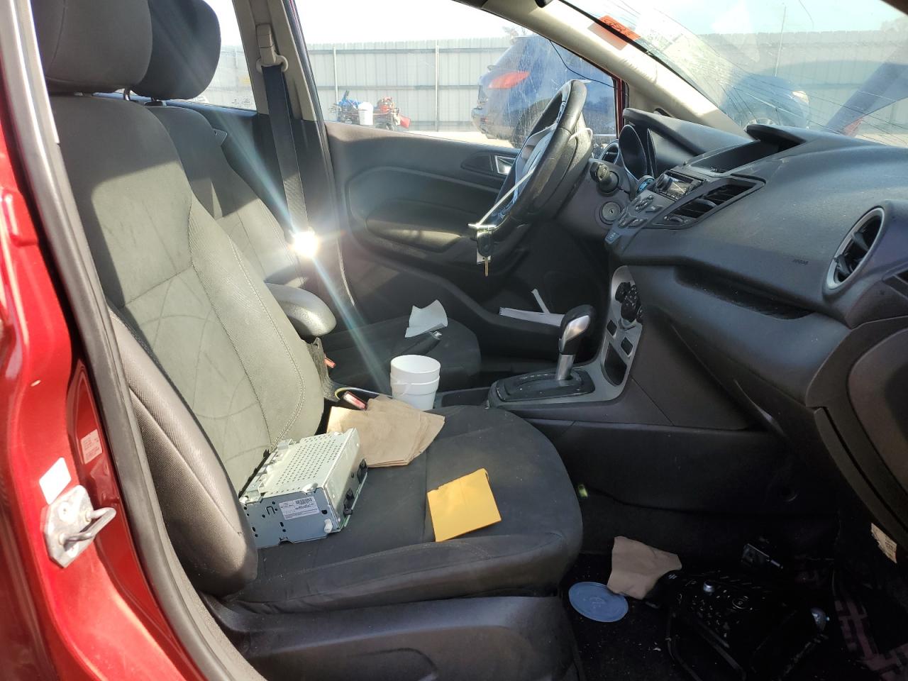 Ford Fiesta Se Image 7