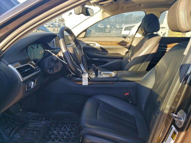 BMW 7 Series I Image 12