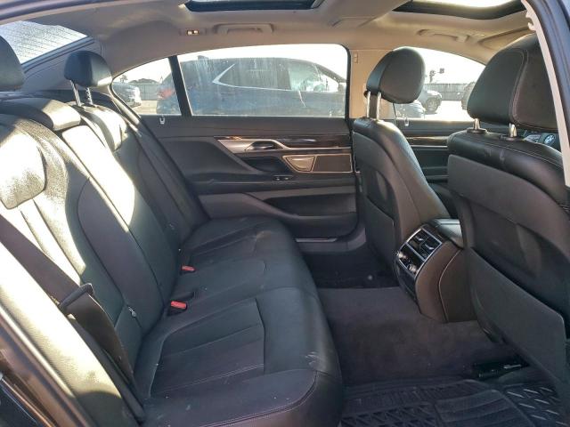 BMW 7 Series I Image 10