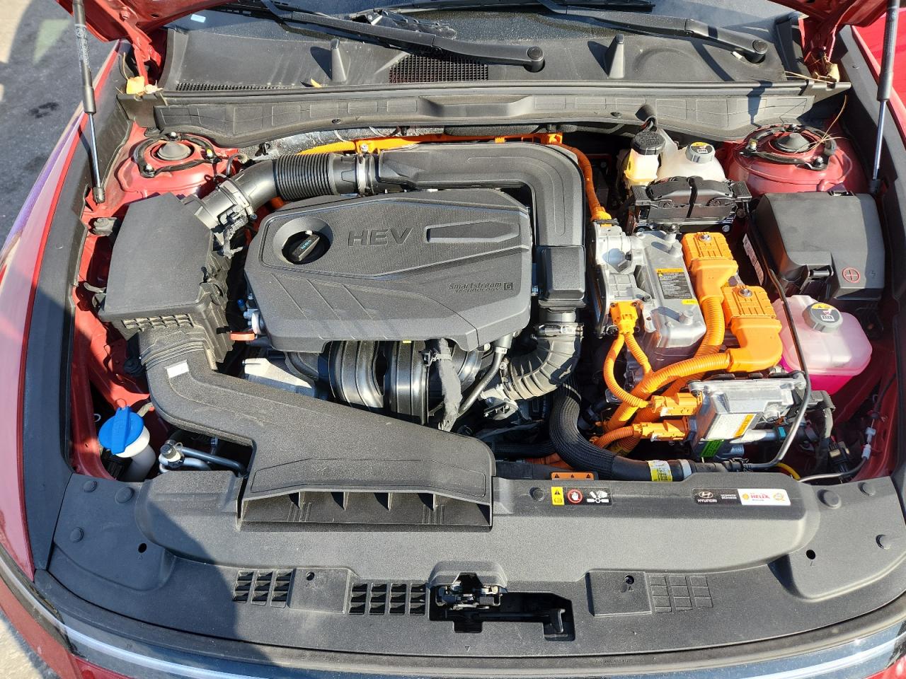 Hyundai SONATA Hybrid Image 9