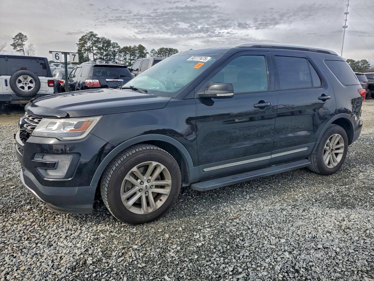 Ford Explorer Xlt Image 1