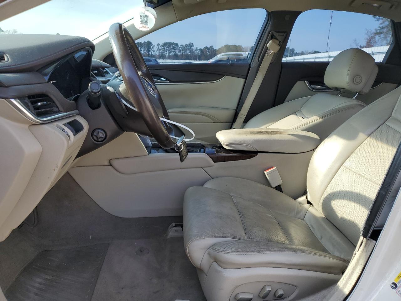 Cadillac XTS Image 12