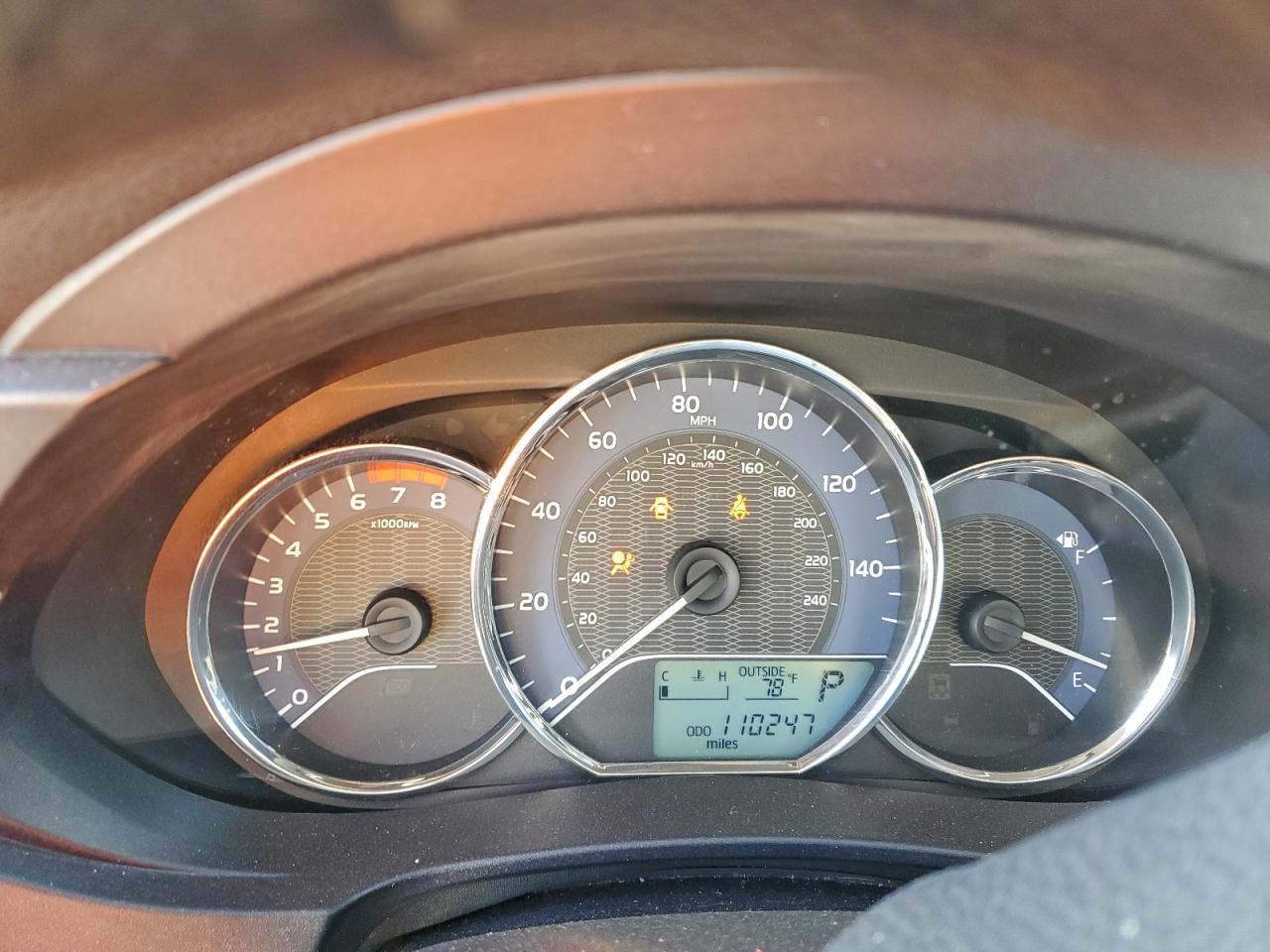 Toyota Corolla L Image 7