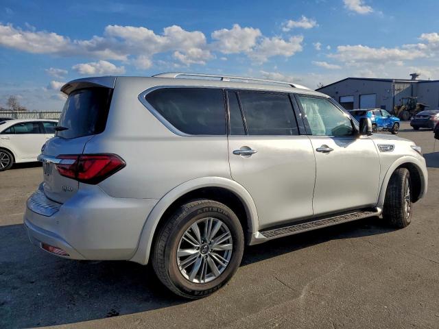INFINITI Qx Luxe Image 4