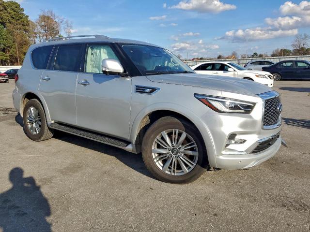 INFINITI Qx Luxe Image 3