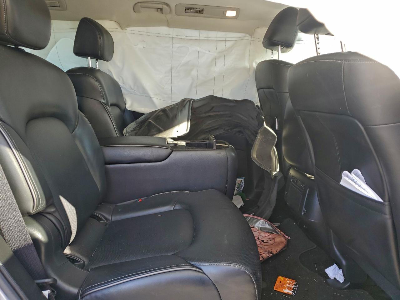 INFINITI Qx Luxe Image 8