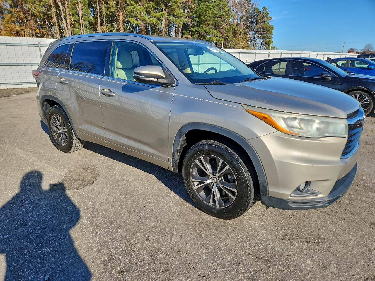 Toyota Highlander Xle Image 3