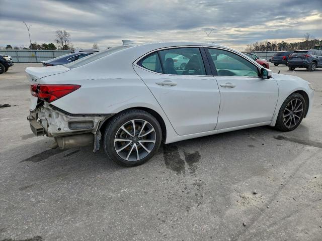 Acura TLX Image 3
