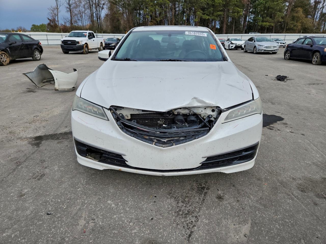 Acura TLX Image 4