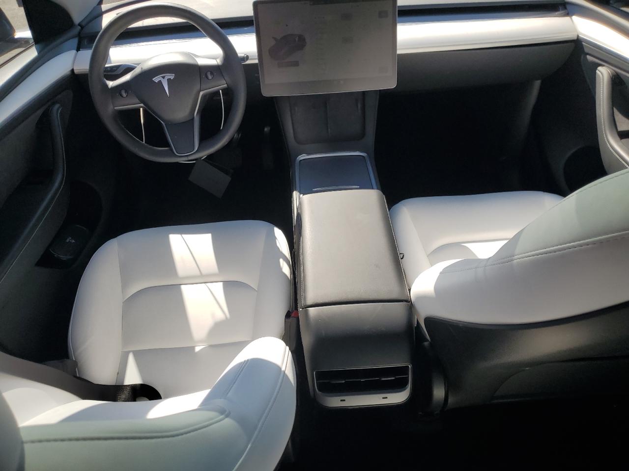 Tesla Model Y Image 6