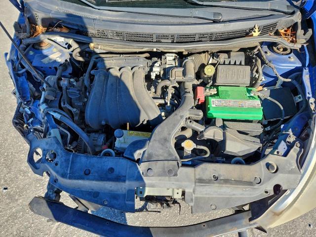 Nissan Versa S Image 10