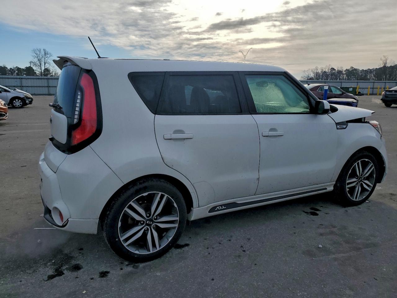 Kia Soul + Image 2