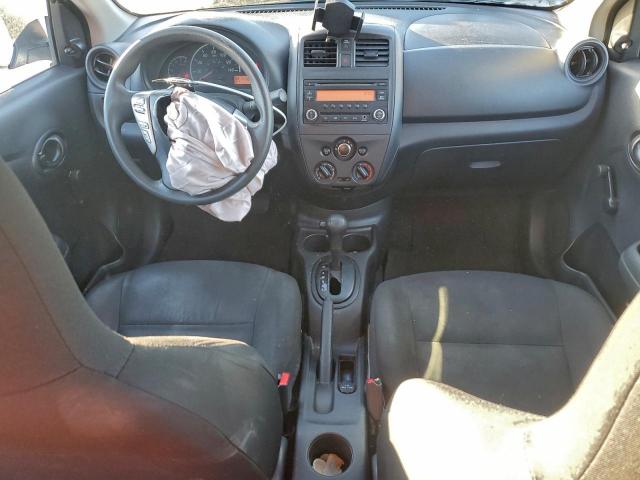 Nissan Versa S Image 10