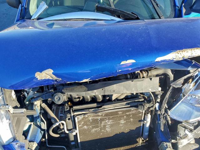 Nissan Versa S Image 12