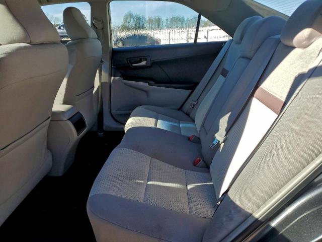 Toyota Camry Base Image 10