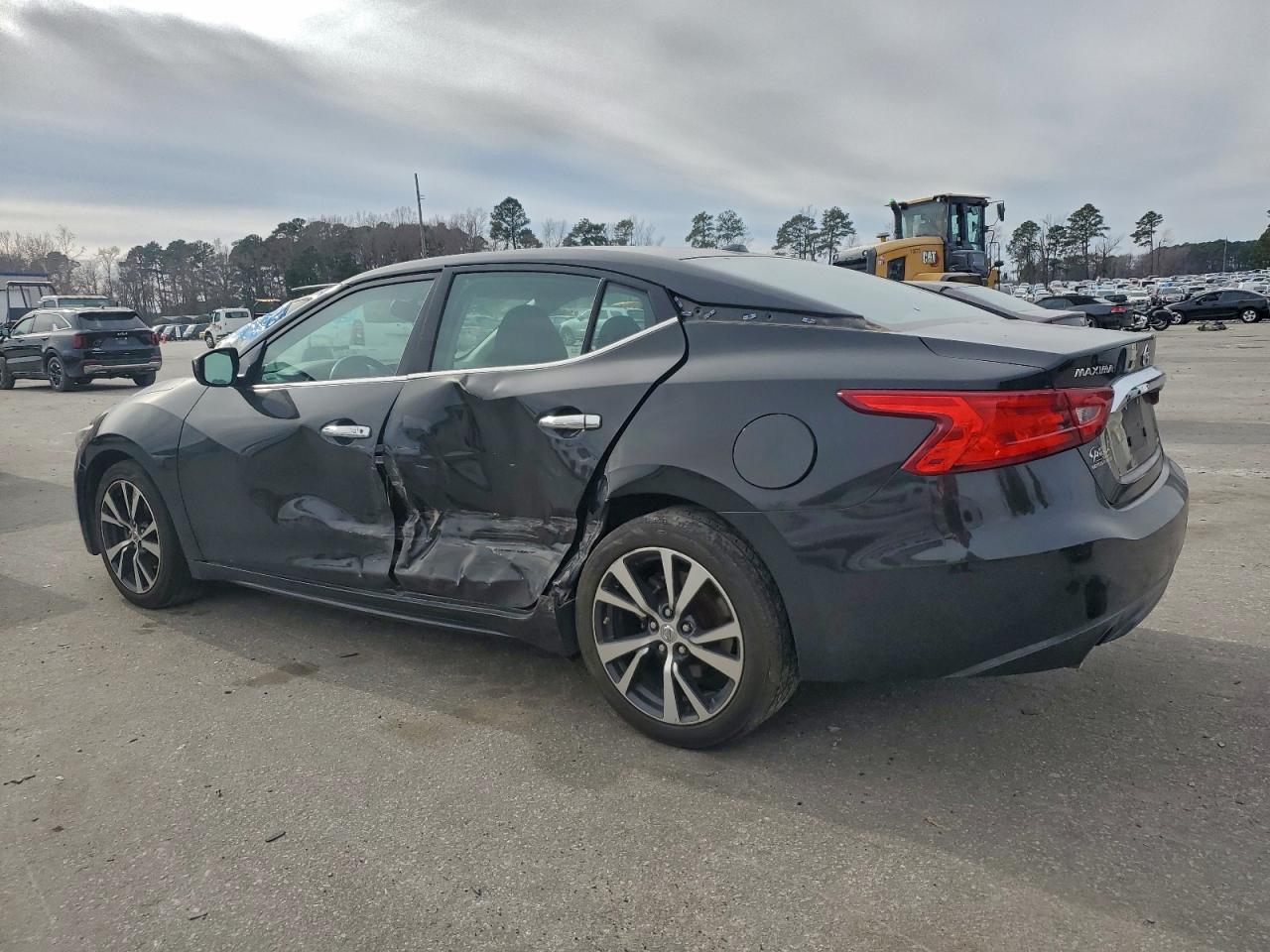 Nissan Maxima 3.5s Image 3