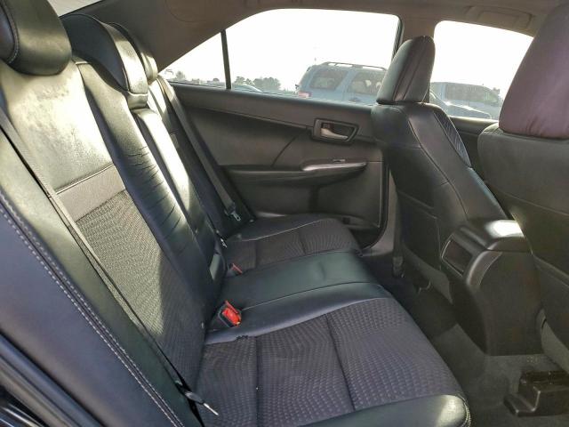 Toyota Camry Base Image 4