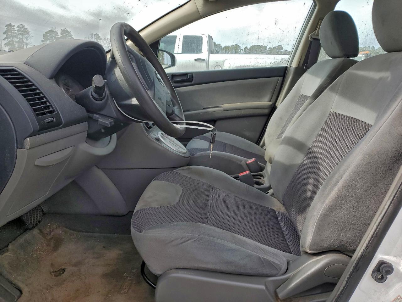 Nissan Sentra 2.0 Image 11