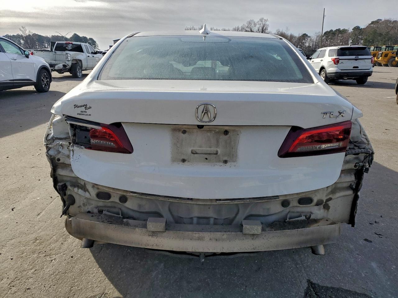 Acura TLX Image 10