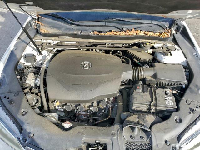 Acura TLX Image 11