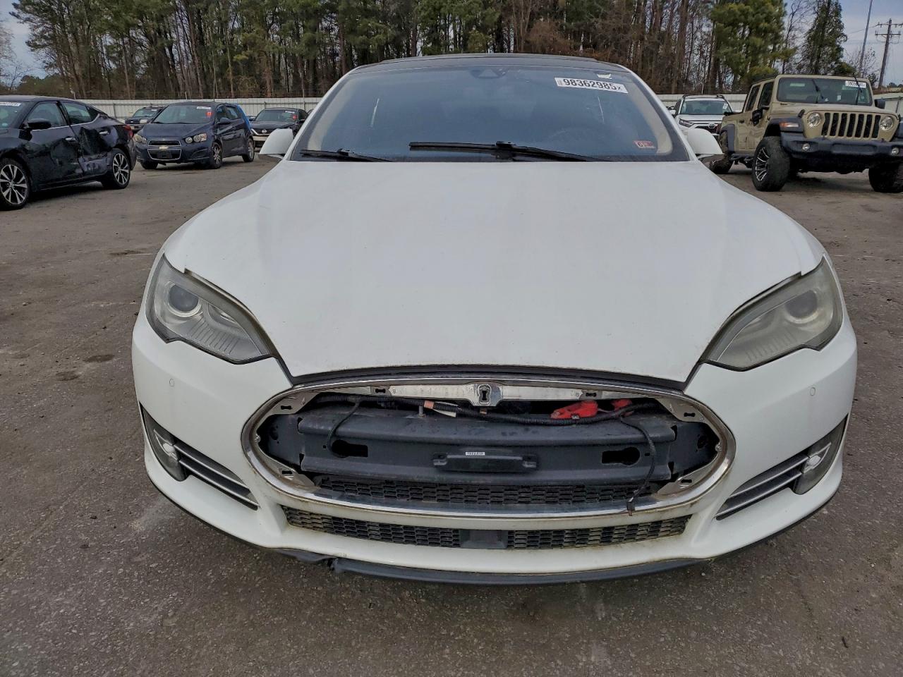 Tesla Model S 60 Image 11