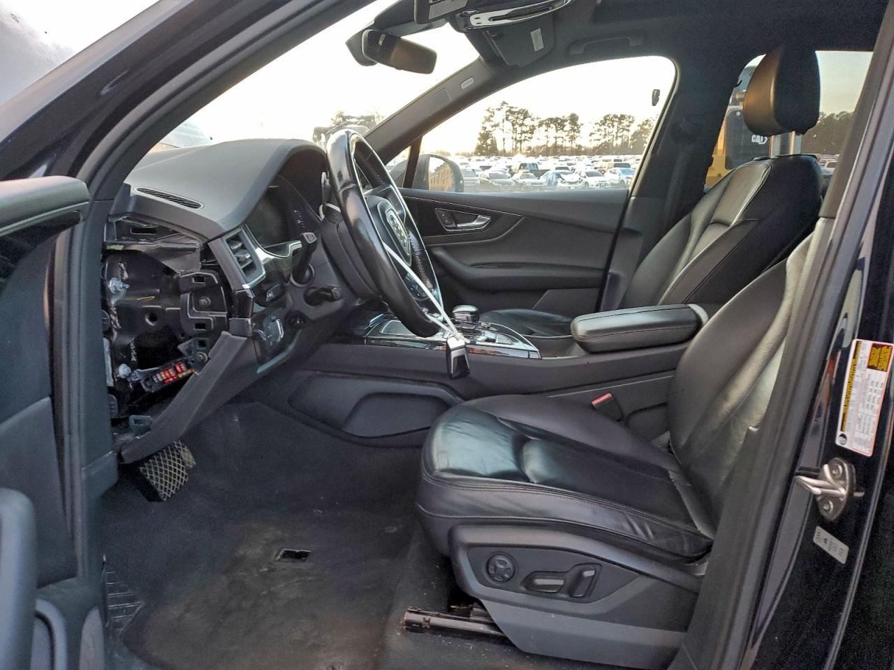 Audi Q7 Premium Plus Image 13