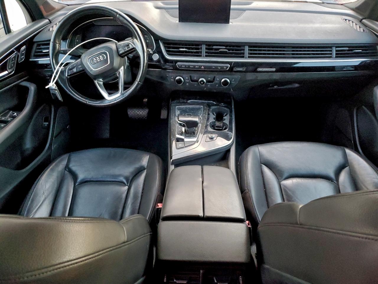 Audi Q7 Premium Plus Image 9