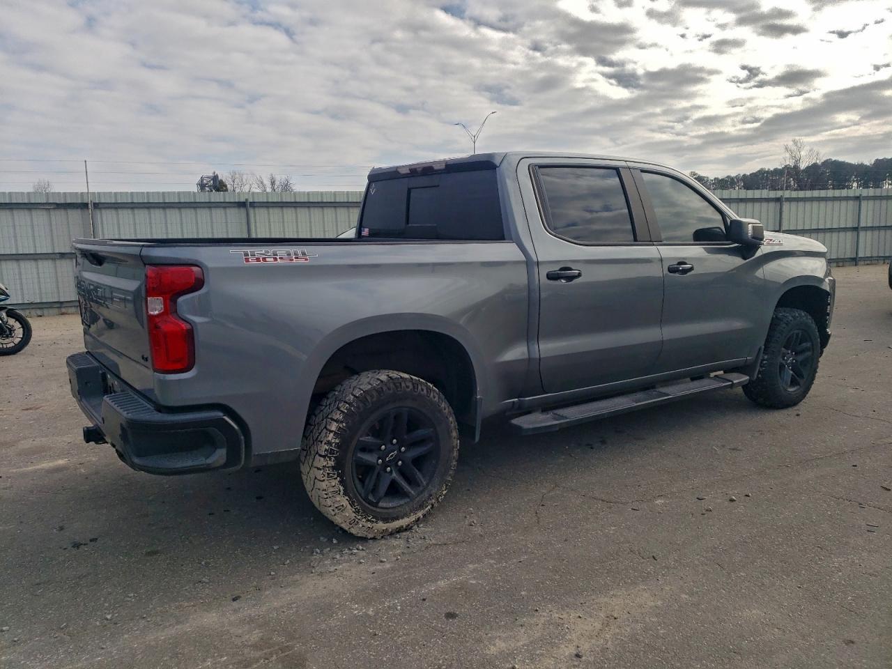 Chevrolet Silverado K1500 Lt Trail Boss Image 7