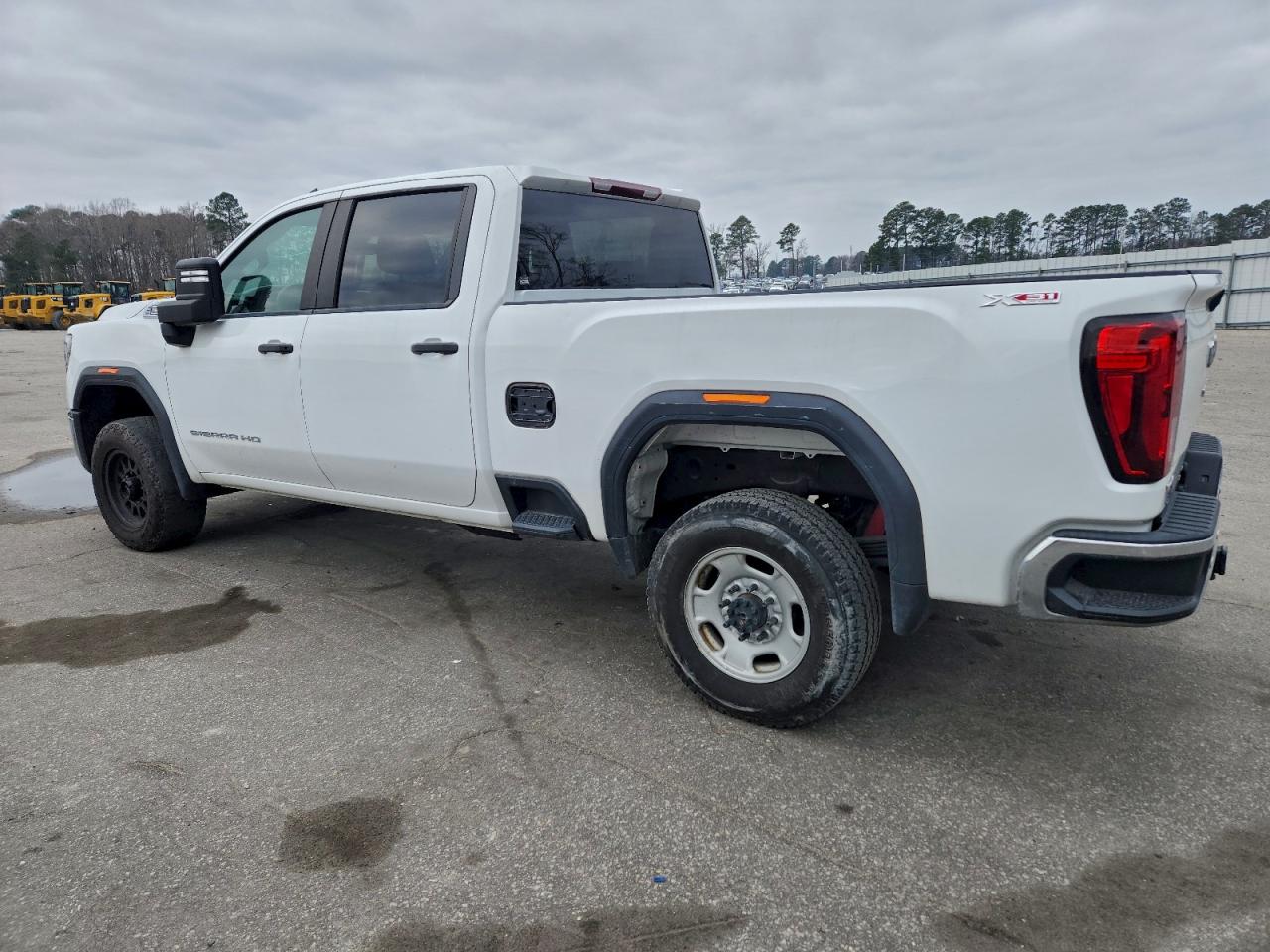 GMC Sierra K2500 Heavy Duty Image 2