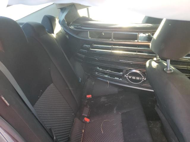 Nissan Versa S Image 11