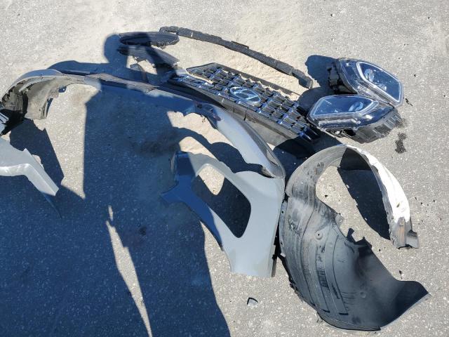 Hyundai VENUE Sel Image 2