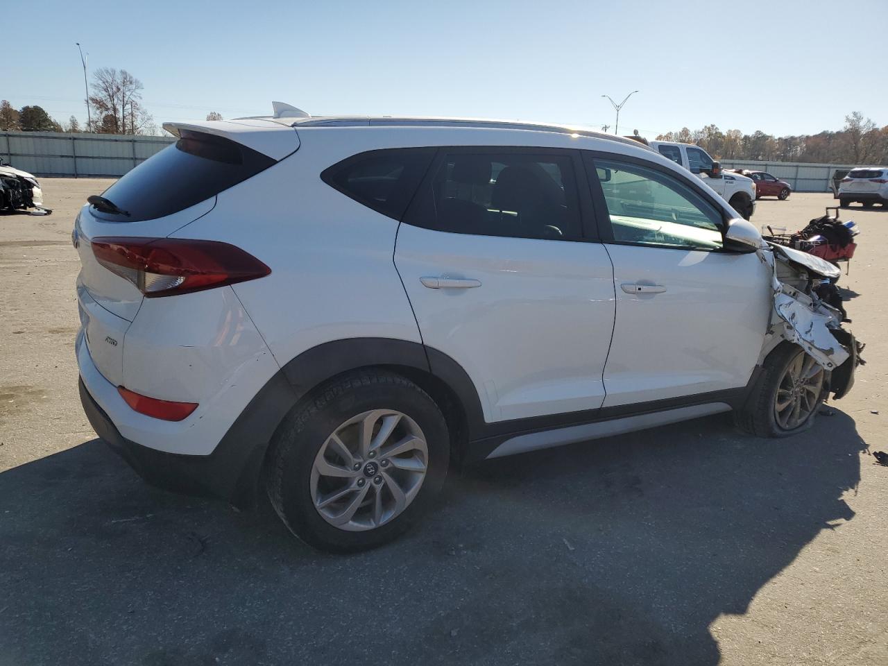 Hyundai TUCSON Limited Image 11