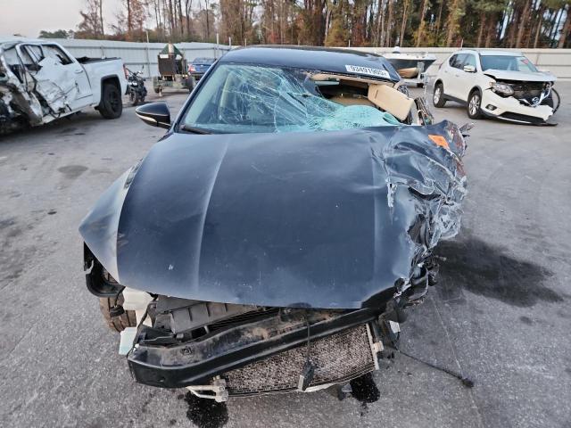 Volkswagen Passat S Image 9