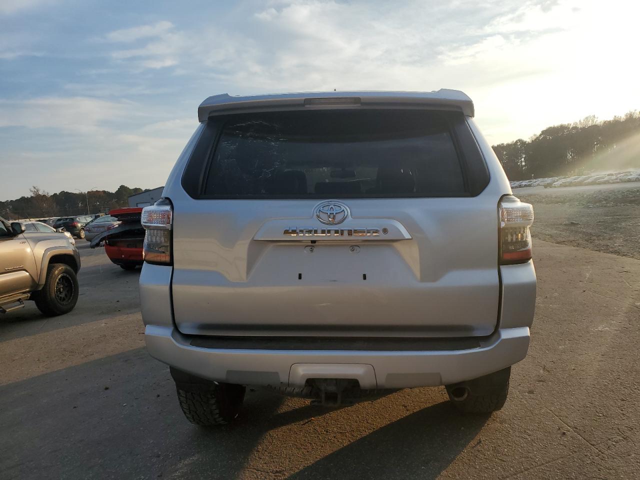 Toyota 4Runner Sr5/sr5 Premium Image 4