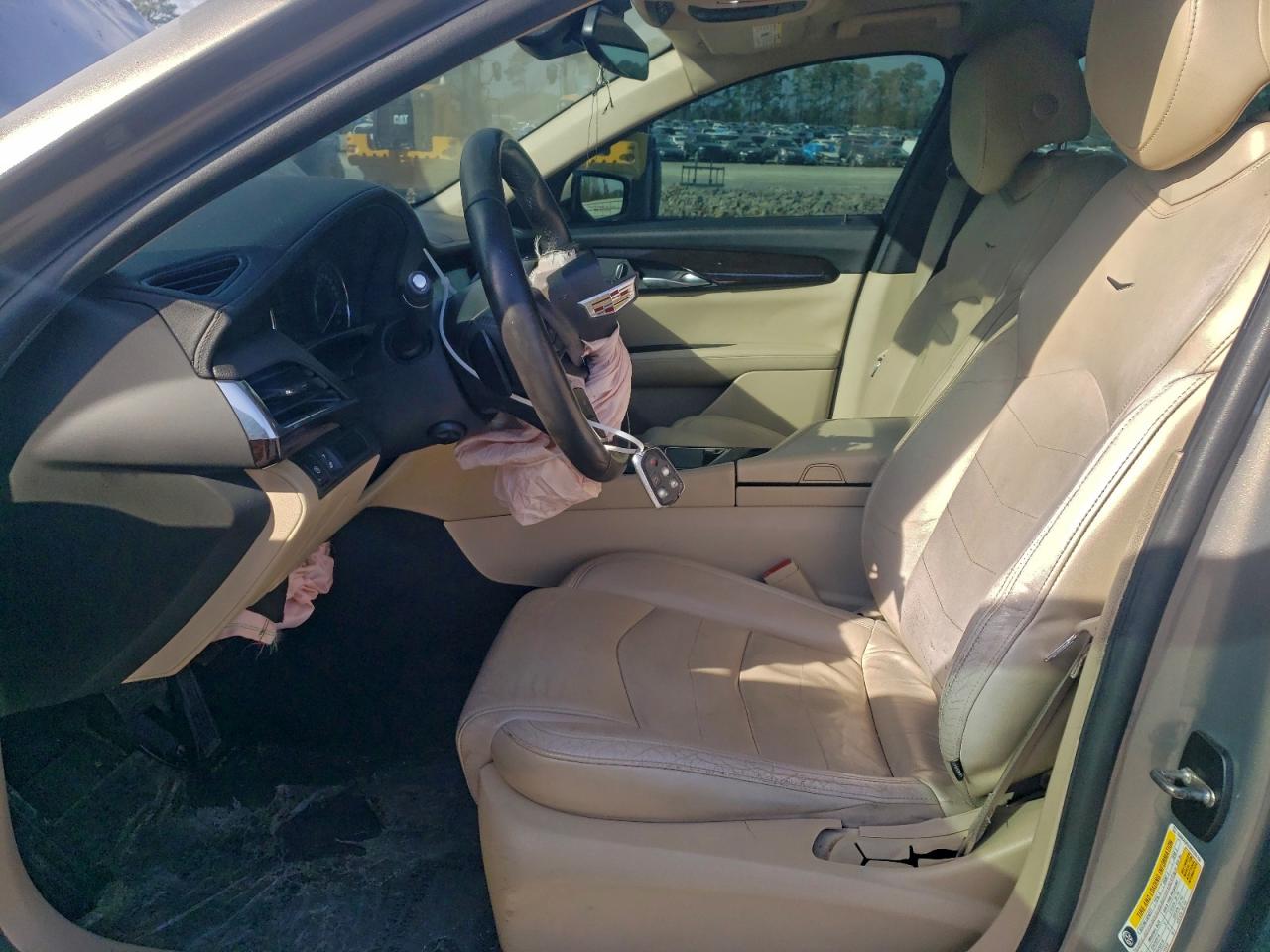 Cadillac CT6 Image 12