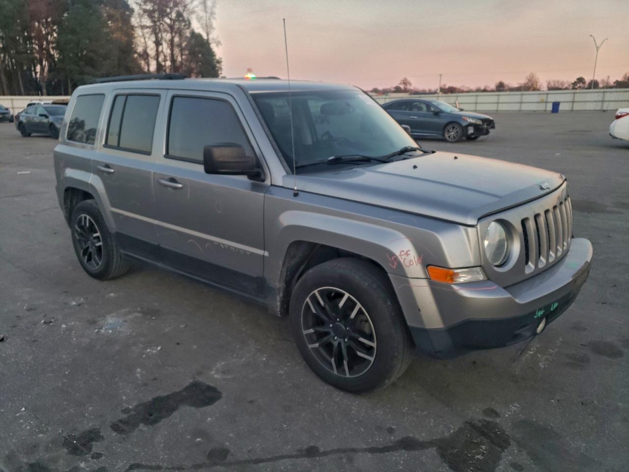 Jeep Patriot Sport Image 2