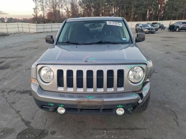 Jeep Patriot Sport Image 6