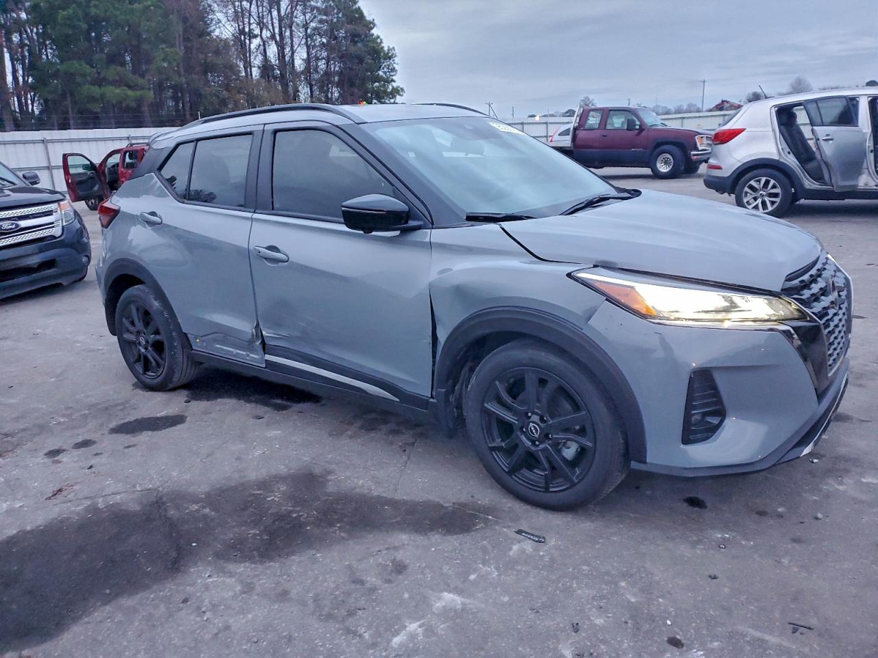 Nissan Kicks Sr Image 9