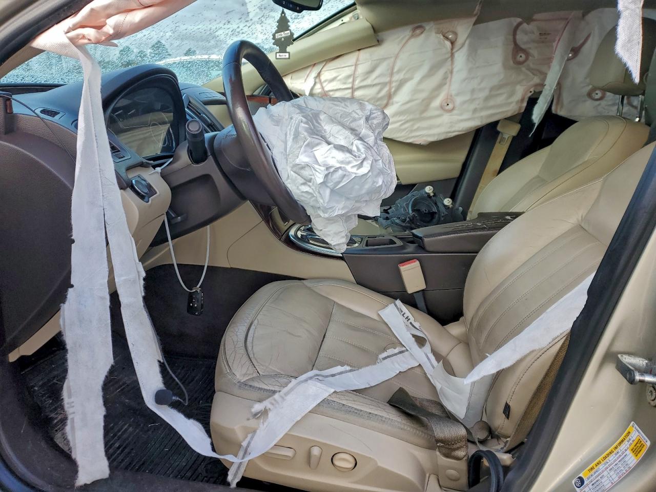 Buick Regal Image 10