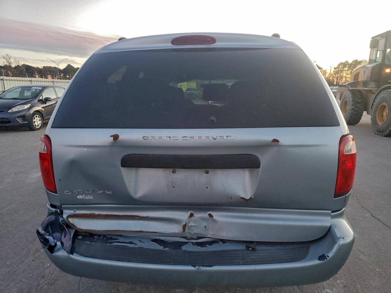 Dodge Caravan Se Image 8