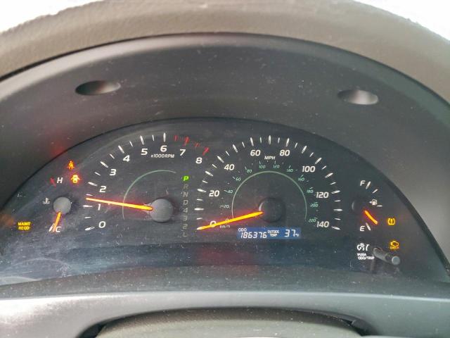 Toyota Camry Base Image 7