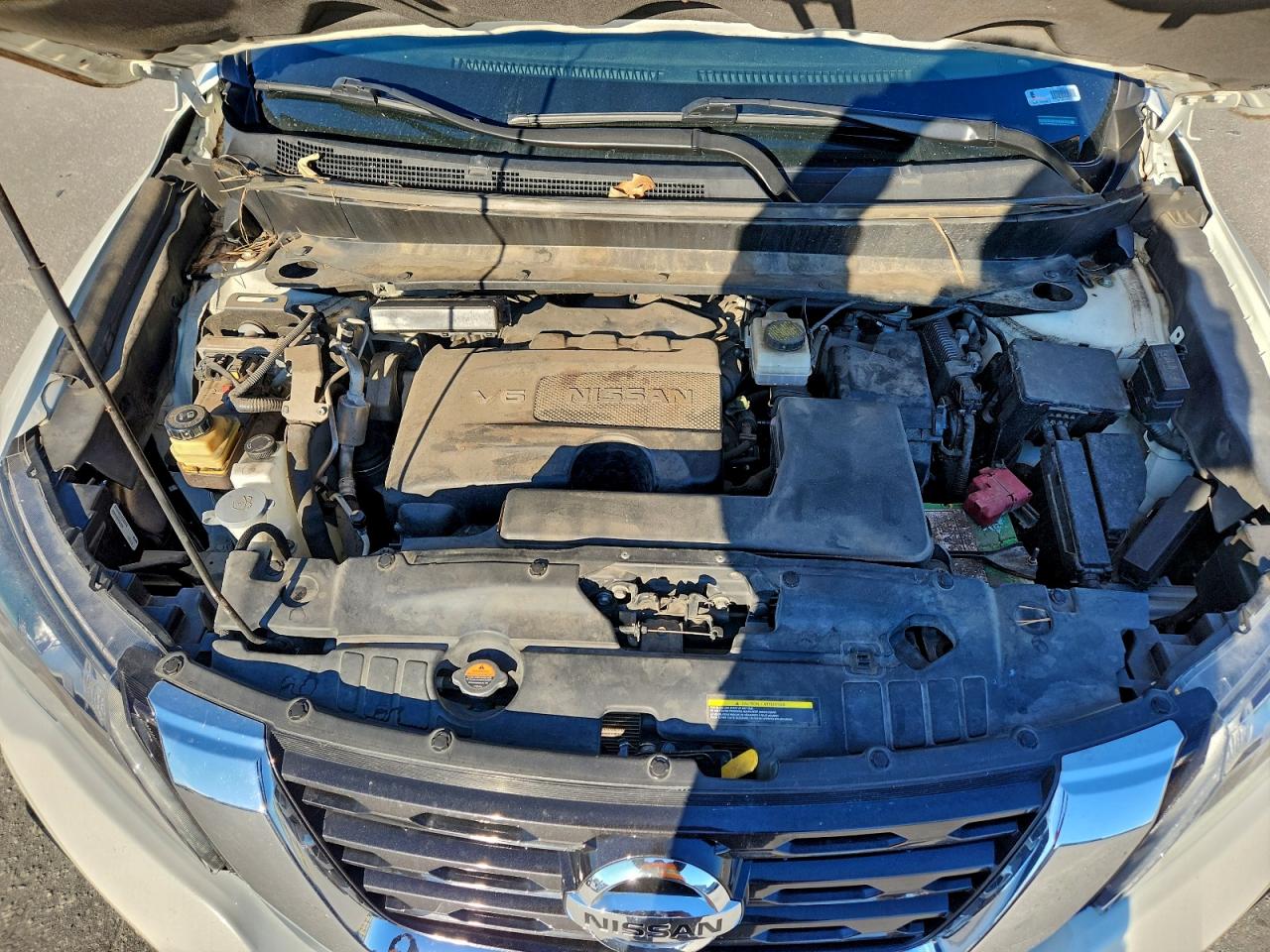 Nissan Pathfinder S Image 10