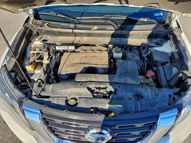 Nissan Pathfinder S Image 10